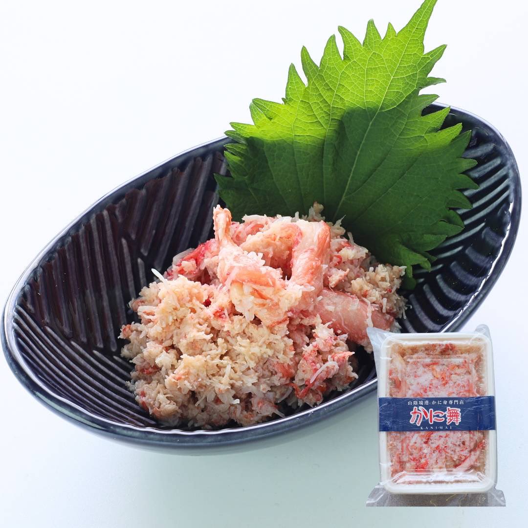 kanimai_net's tweet photo. 【新発売🦀】
 
紅ずわい精肉（チルド）国産300g 1,500円（税込）
 
境港から一度も凍らせず直送！肩肉と脚肉をバランスよく使用した、料理に使いやすいカニ身です✨
 
ちらし寿司、サラダ、かに玉にもおすすめ！
 
試食もご用意しておりますので、お気軽にスタッフまで😊

#かに舞　#新商品 https://t.co/Ljke9SKr0w
