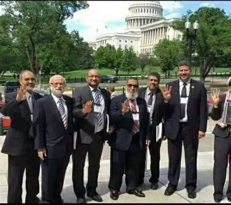 Keefa1979's tweet photo. @ayaa00 بيعملو ايه هناك ؟ https://t.co/igoY325HS4