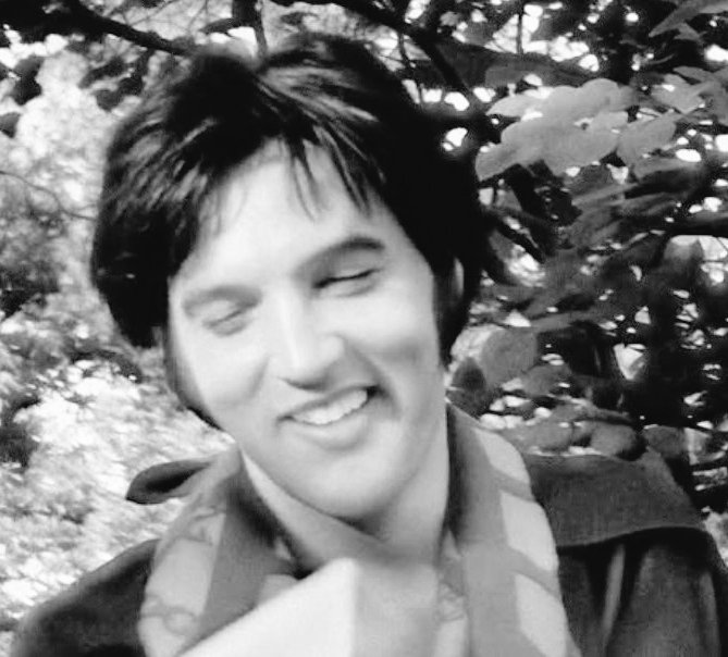 EtherealElvis's tweet photo. elvis was beloved 
is beloved &amp;
will be beloved till the
end of time ⊰ https://t.co/mHIP6gaLp6