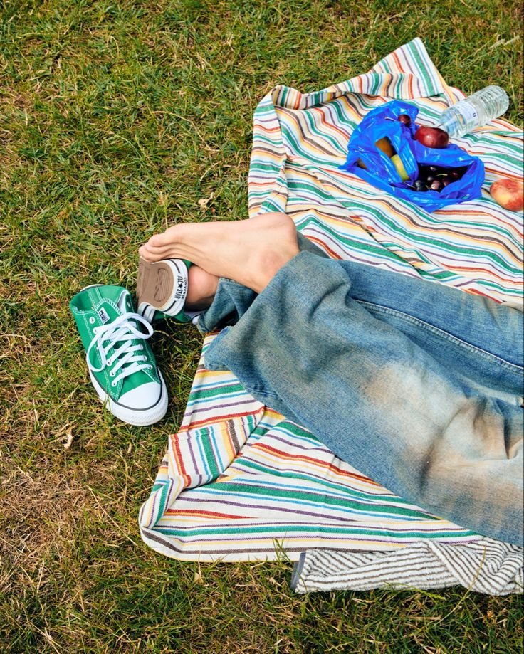 ifullsunyou's tweet photo. Picnic, park, and my favorite person
ซ้อมๆย้ายไปอยู่แคนาดาหลังแต่งงาน https://t.co/a59Vckl4j0
