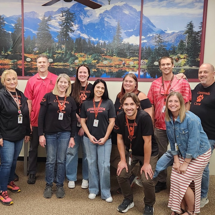 EvergreenSD50's tweet photo. We had some amazing last days Thanks for a great school year! https://t.co/6kv5uJkBkk