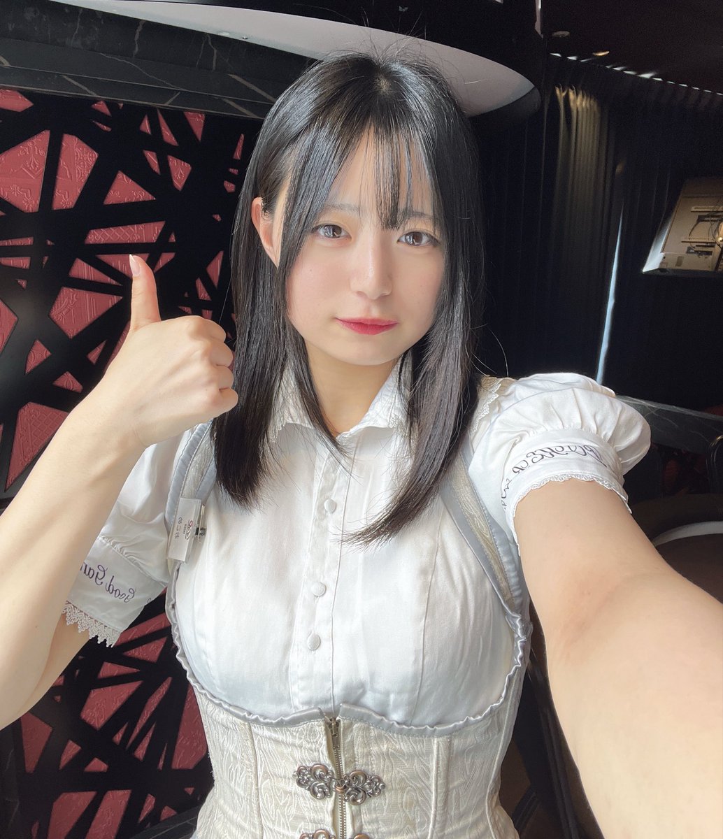 GGLIVETOKYO's tweet photo. ☀️GGPLオープンしてます☀️

リングゲームは1-3-3でご案内🎶
15時までサービスチップあり🉐

13:30-【GG Morning 2.5K】
ファーストブレイクでフリップアウト‼️
https://t.co/6hzwZ8kyqY

ご来店お待ちしております🙌✨

 #ポーカー  #GGPL https://t.co/zGBGAEXh3h