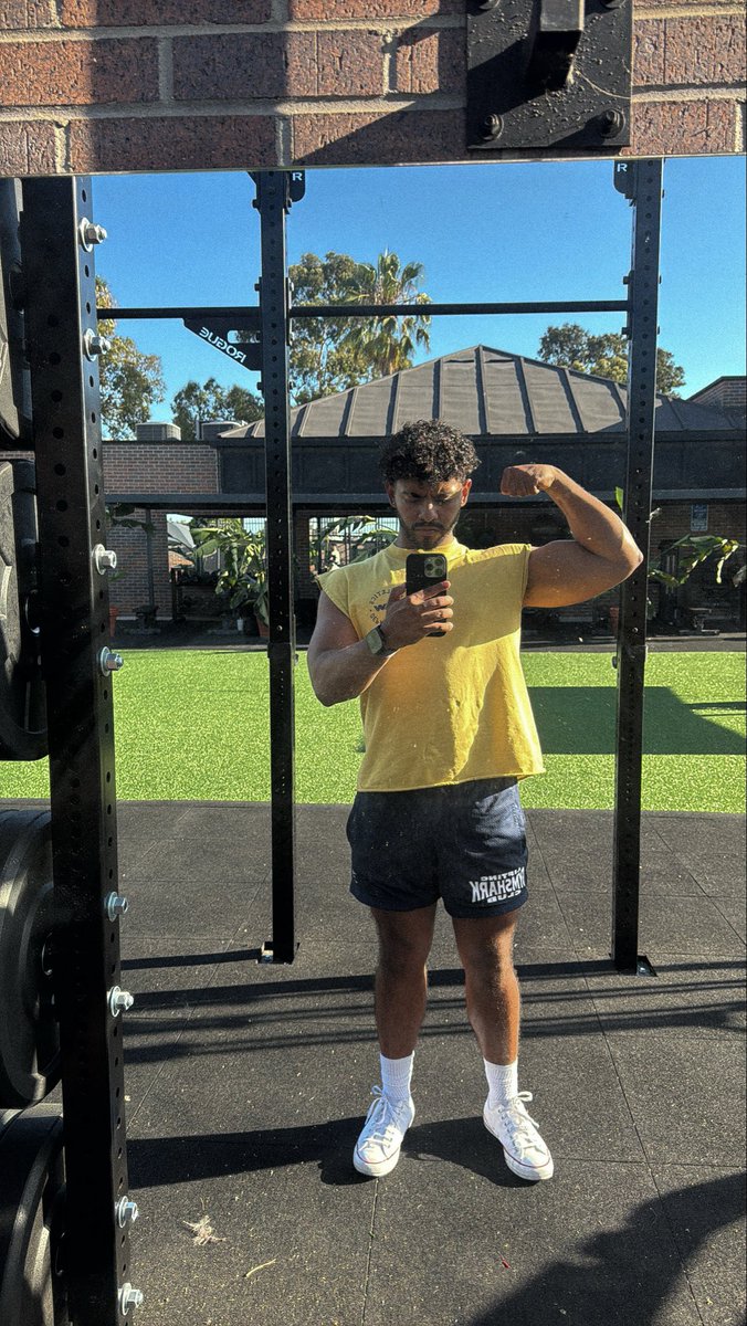 supitsjosee's tweet photo. big boy summerrrrr 🌞 https://t.co/nv8Qcwfihs