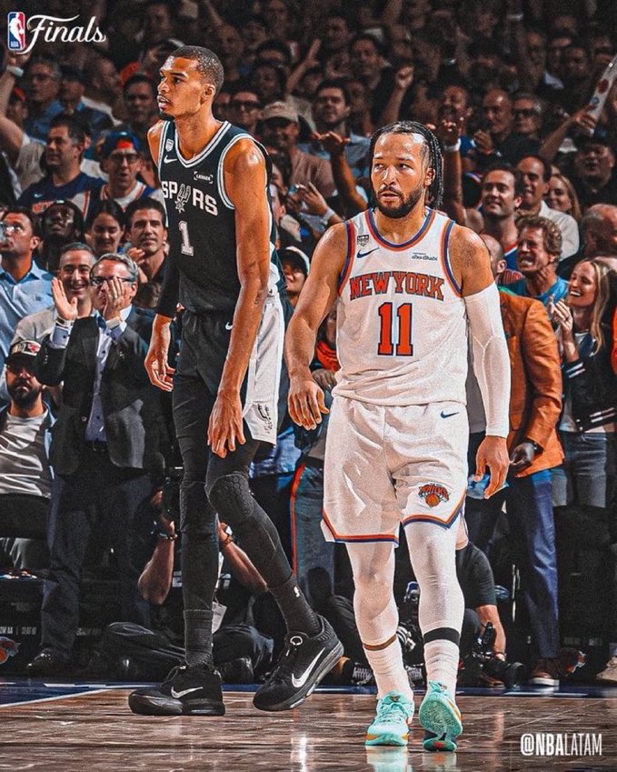 iiAstaa's tweet photo. Greatest comeback in nba history 🔥🔥🔥 https://t.co/4nxWEwSbjD