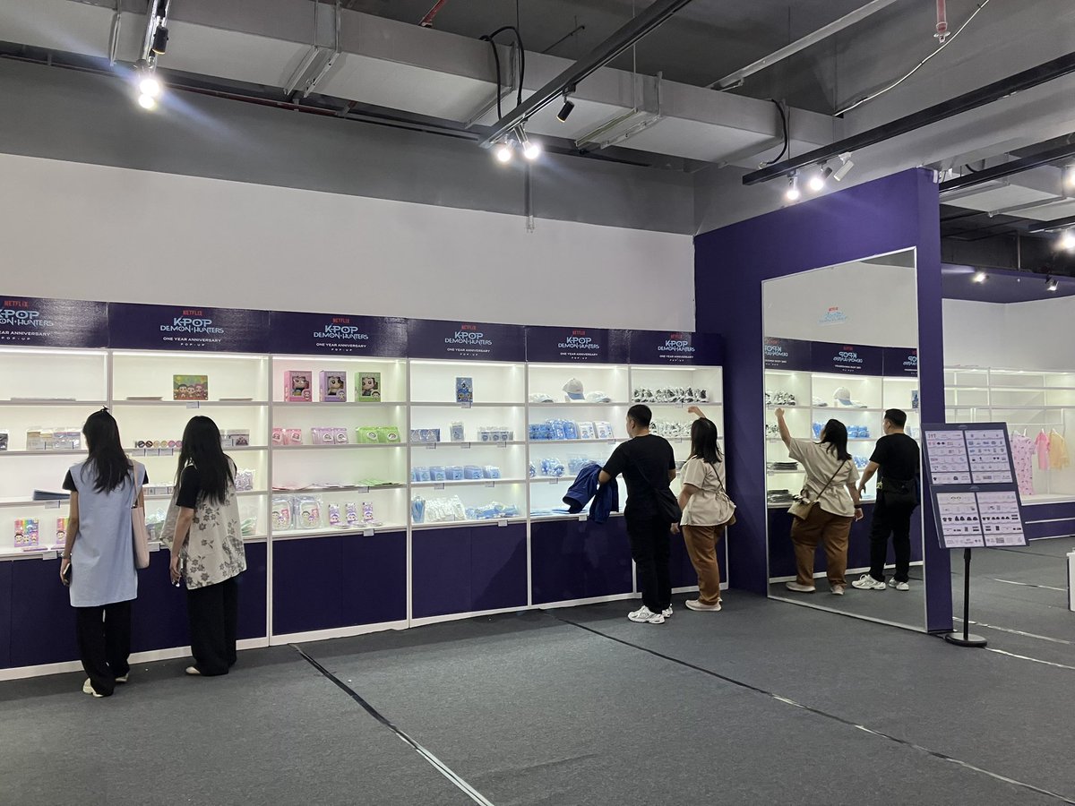 medomkpopmerch's tweet photo. Get ready ✨

KPop Demon Hunters One Year Anniversary POP-UP IN JAKARTA

Reservation dapat diakses dilink berikut: https://t.co/0Cmec2e5Cb…

📅 2026.06.11 - 2026.06.30
⏰ 10:00 - 22:00 (WIB)
📍 Central Park 2, 3rd Floor

#KPopDemonHunters #케이팝데몬헌터스 #케데헌 #케데헌팝업 https://t.co/uUeHh8K95b