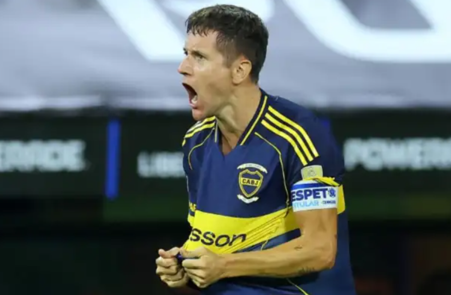 Nicoambrogi's tweet photo. Ander Herrera dejará de ser jugador de Boca. https://t.co/oyDq8KrtjJ