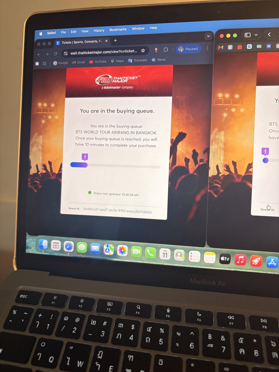 Ibee_kan's tweet photo. กูให้โอกาส Chrome ยันวันสุดท้าย #BTS_WORLDTOUR_BANGKOK https://t.co/h0DJfanxVI