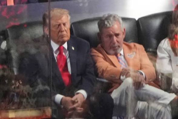 dlh2409's tweet photo. @gtconway3d Trump has met his match.

Taylor Swift crushed Trump’s negative loser vibe. https://t.co/x7c1bSupR2