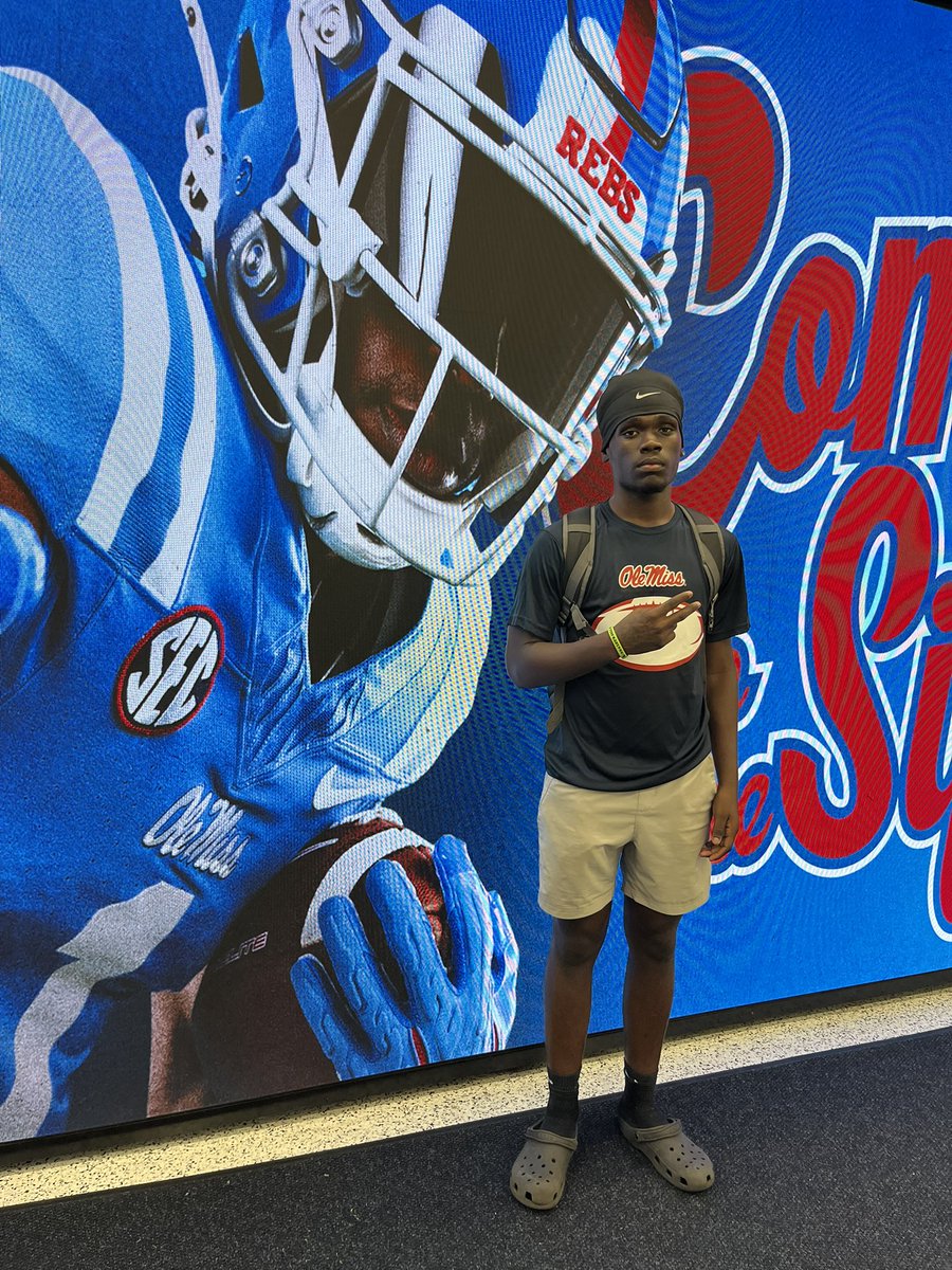 TavarusAddison's tweet photo. I had a good time competing at the ole miss camp today. Looking forward to visiting again in the future.@CoachGolding @coach_lakes @CoachLucasEMCC @OleMissFB https://t.co/CjUdngiuht