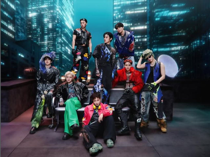 Kpopmap's tweet photo. ATEEZ dropping GOLDEN HOUR Part.5 "BAD" on June 26 + headlining BST Hyde Park in the UK 
they never miss 
#ATEEZ #GoldenHour https://t.co/Kvl6EV4anx
