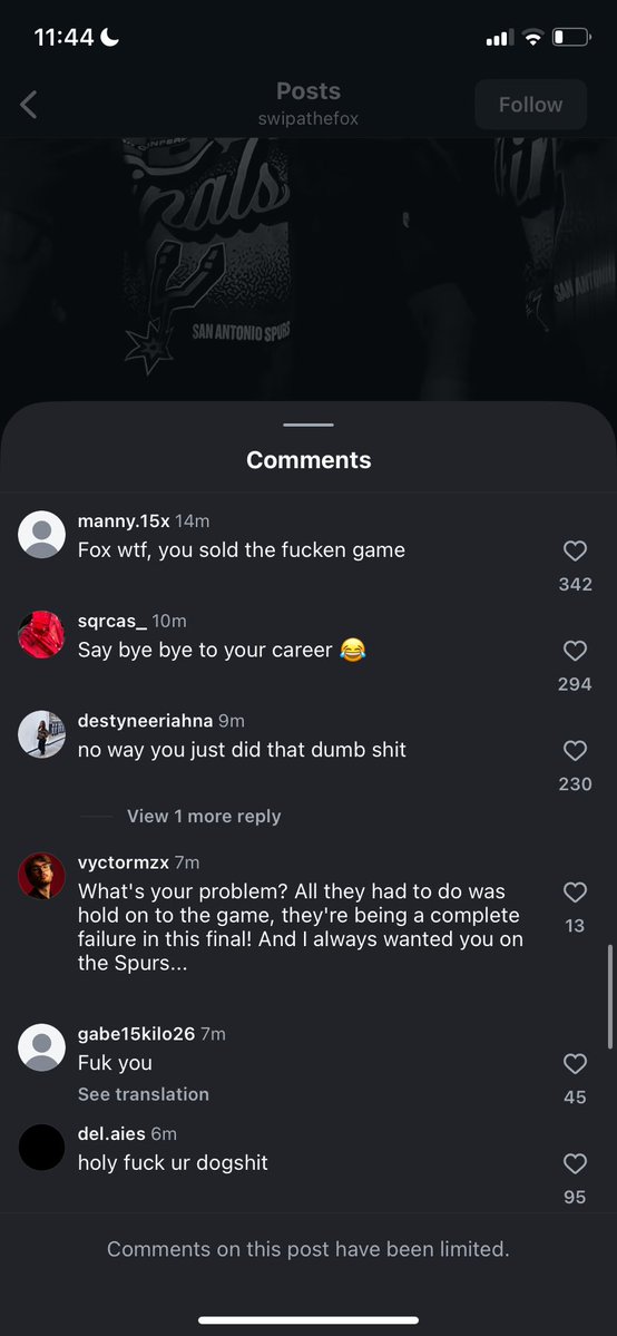 HeatMovin's tweet photo. LMFAOOOOOOO DEAARON FOX ALREADY LIMITED THE COMMENTS https://t.co/ugU7UG5moB
