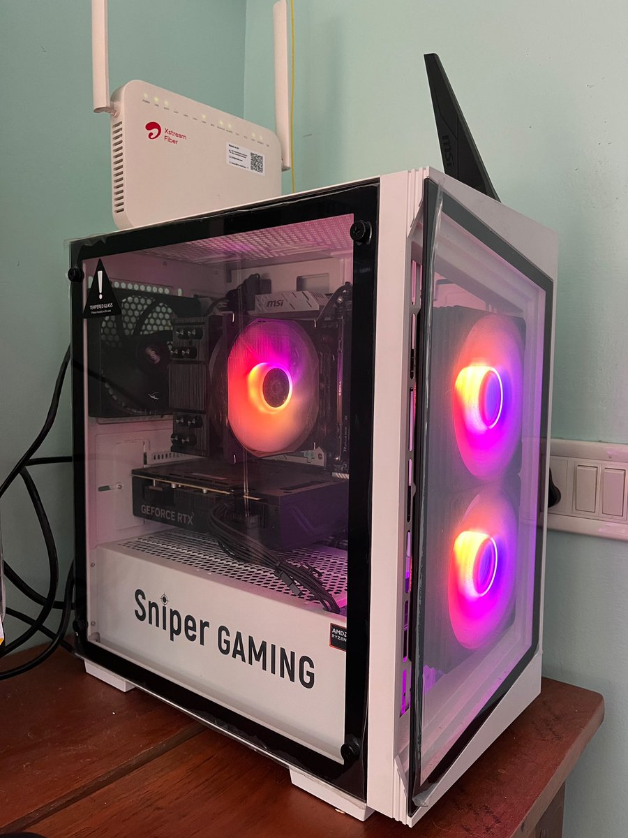 apppuu03's tweet photo. Selling my well-maintained custom gaming/workstation PC. Used for around 1 year, in excellent condition with no issues. Perfect for high FPS gaming, streaming, video editing, 3D work, and productivity.

Specifications:

- AMD Ryzen 7 9700X Processor
- ID Cooling SE-214 XT ARGB Cooler
- MSI B650M Gaming Plus WiFi Motherboard
- 32GB DDR5 RAM (16x2) G.Skill Ripjaws 5200MHz
- NVIDIA RTX 4060 Ti 8GB Gigabyte OC
- WD Blue SN5000 Gen4 500GB NVMe SSD
- WD Blue 2TB HDD
- Cooler Master MWE550 V3 PSU
- Sniper Gaming ARGB Cabinet
Condition:

- 1 year old
- Clean and regularly maintained
- No overheating / no repairs / no hidden issues
- Excellent performance

Expected Price: ₹1.40Lakhs ( negotiable)
Reason for Sale:  No longer using

DM if interested. Serious buyers only.