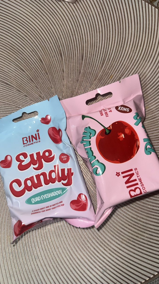 pogandamikha's tweet photo. ANG CUUUUTE
#BINI #BINI_Cosmetics #BeEveryBINI https://t.co/NQJT1gTsNT