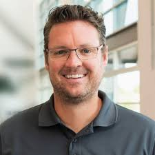 Matthew_Welde's tweet photo. @quarter_left @RepBaumgartner Meanwhile, this guy gets a pardon before the Court had finished figuring out the restitution. Prosecutors were seeking $675 million. But he donated $1.8 million to Trump's campaign.

Tell me more about how the problem is people cutting grass and cleaning houses. Clown. https://t.co/4byaMiCdUD