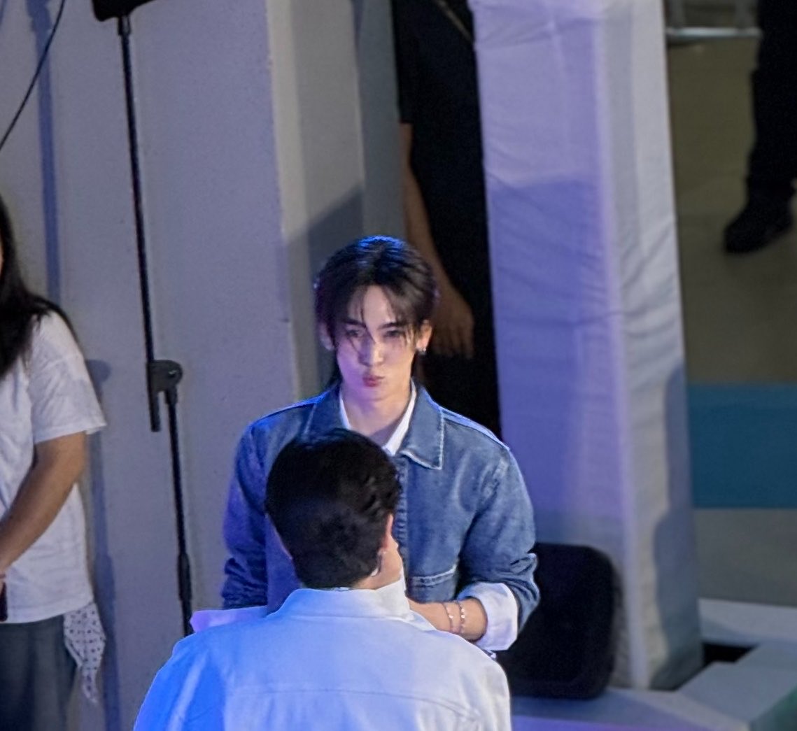 Monxy0's tweet photo. 😙 😕 🤨 😉

มุมเดียวกับพี่เพิร์ธเห็น จั๊นเอ็นดวูวว แมวชอบหงึ่ส์~~~☺️☺️🥰😚😜 https://t.co/NcEIWNH0TK