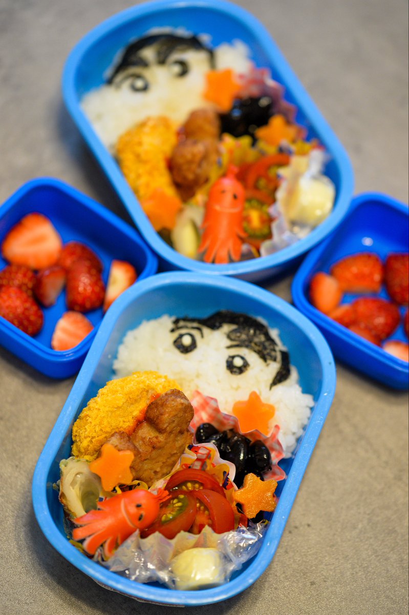 MDfutagochan's tweet photo. 幼稚園に入って2ヶ月目にして、早くもお弁当のバリエーションが無くなってきた🙇‍♀️
双子が2人とも好きなものって限られてるから、同じものばっかり😭

Instagram↓

aasa.n_n.kitchen

#幼稚園弁当　#幼稚園　#年少　#双子 https://t.co/qePtvGuBNq