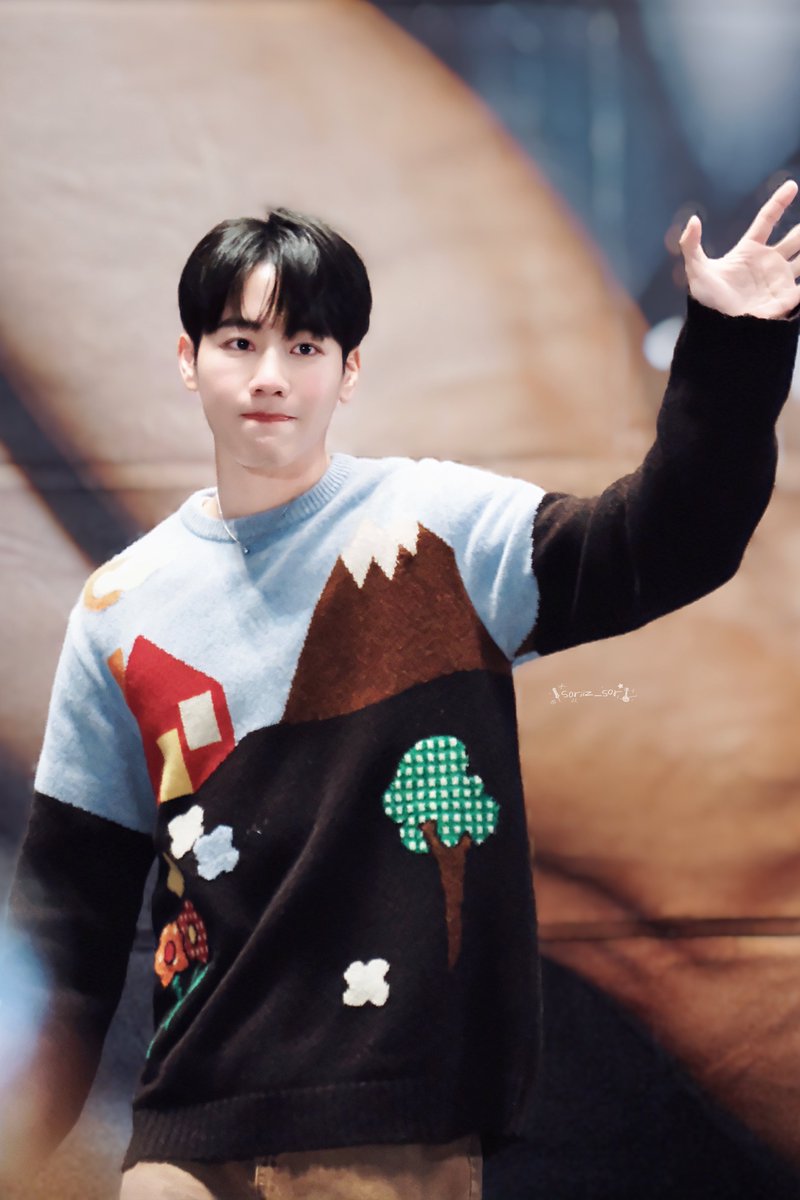 soriiz_sor's tweet photo. ตุ๊บป่อง ตุ๊บป่อง

YINWAR 2ND FANSIGN SIRACHA
#SR_YINWAR2NDFANSIGN
@warwanarat
#warwanarat
65/90 https://t.co/J2zcMm3roo