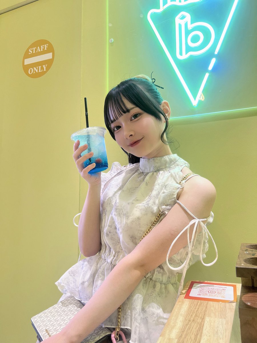 0lmiu_'s tweet photo. おはよー
今日はメンバーと自主練！
行ってきます♡ https://t.co/AlVlXSWaJY