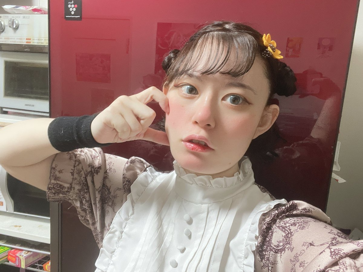 pantomimelice's tweet photo. 9ヶ月目に入ったよ！
年齢なんてただの数字とか言える
ママになりてぇ。 https://t.co/T3W6uaQYjd