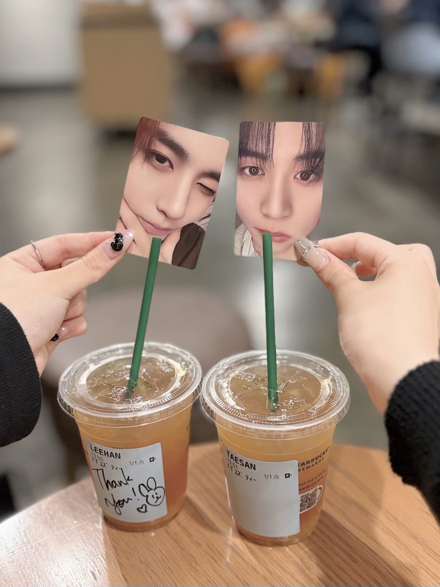 _2leehan's tweet photo. 発売日初日からコンポズできて楽しかったo̴̶̷᷄ ̫ o̴̶̷̥᷅
ドアップトレカお気に入りに追加𓈒♡︎𓂂 𓏴 ཾ https://t.co/eufwVUu0Ym