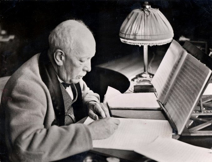 operamagazine's tweet photo. "Anyone who wants to be a real musician must be able to set a menu to music." Richard Strauss, who was born #OTD in 1864. https://t.co/PM4VU7nw1V
