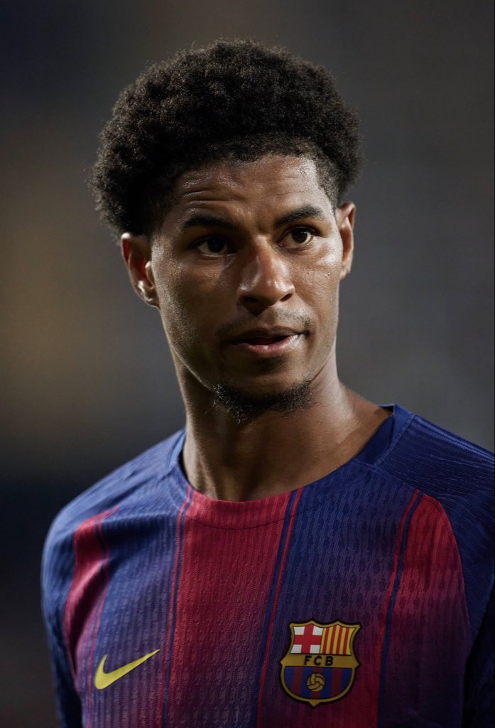 kevin_narang's tweet photo. People on my TL are saying he will do well under Carrick. I don’t want to see him in a Manchester United jersey again https://t.co/Z9ICFld0EK