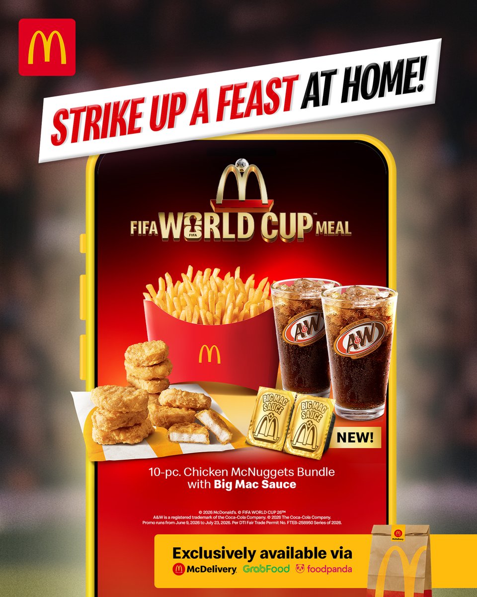McDo_PH's tweet photo. One day left before the world goes football crazy ⚽

Have your  FIFA World Cup™ feast delivered straight to your door with our exclusive GOALden Bundles for 2! 

No lines, no stress—just goals and great food. 🙂‍↕️ 

#McDoPH https://t.co/qRNkXTleXA