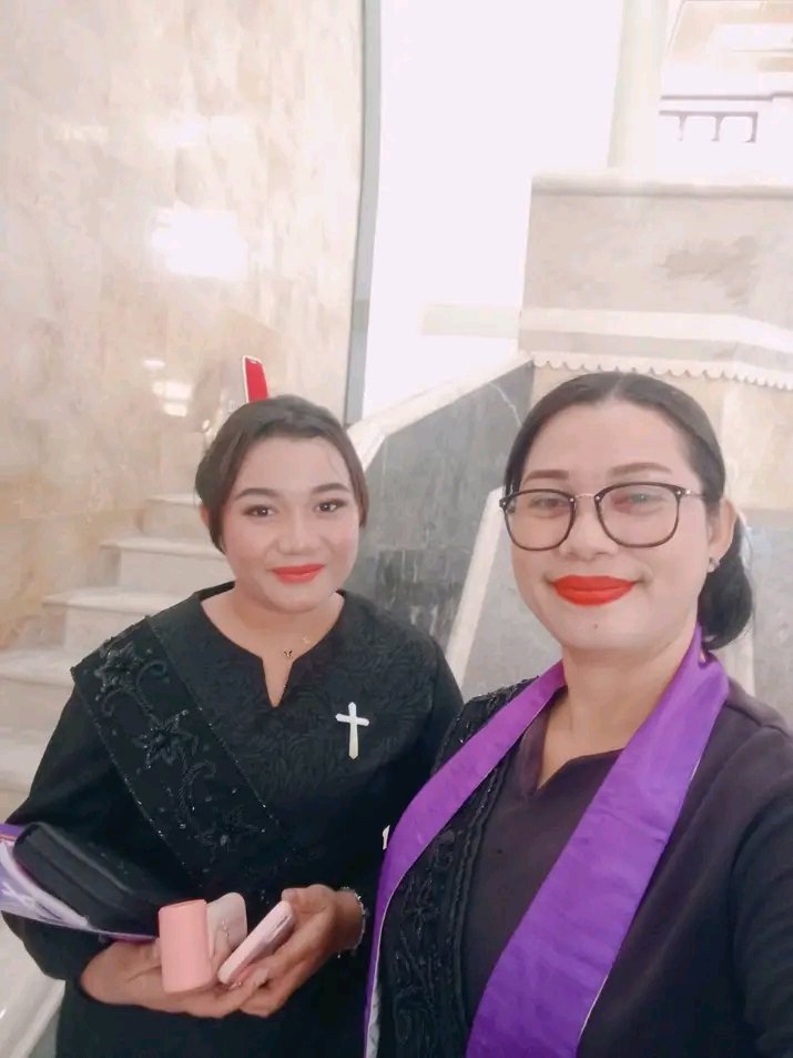 GALERI TANTE IDOLA tweet media