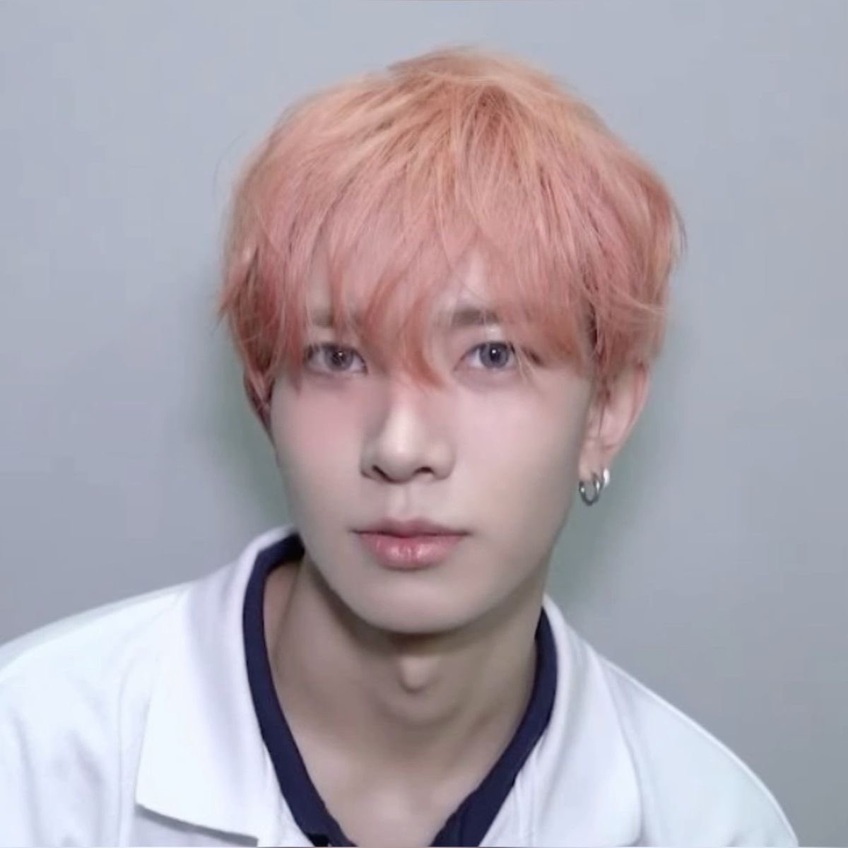 hoonkibaby's tweet photo. pink haired heeseung is a spectrum https://t.co/RcjdquNBEC