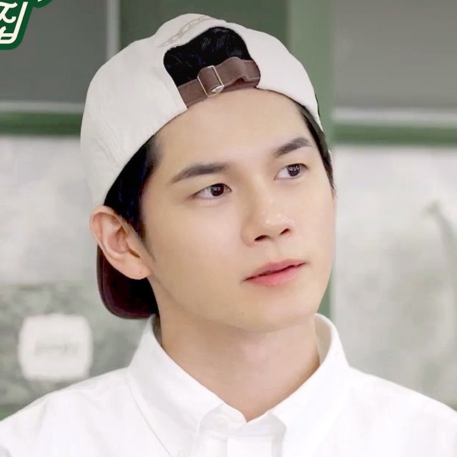 ong_ly_you's tweet photo. 이 사이에 9년이 있다고 https://t.co/DaCLwVnaYe