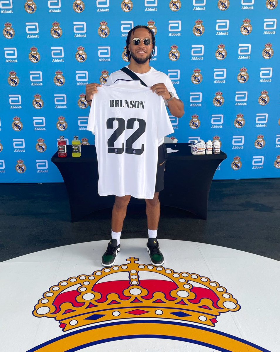 theMadridZone's tweet photo. Jalen Brunson 🔙🤍 https://t.co/pHfVJL0QAk