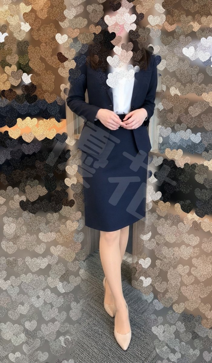 OLyuuka's tweet photo. 【木曜日優花の1日】
6:30 起床
8:45 メール確認と案件整理
10:30 取引先へ訪問
12:15 お蕎麦屋さんでひとりランチ
14:00 融資案件の打ち合わせ←だん
18:30 支店会議
20:40 終わりたい
木曜日あたりから疲れが顔に出ないようにするのも仕事な気がします☕️ https://t.co/7br0eBqY5Z
