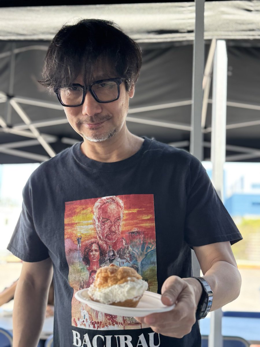Kaizerkunkun's tweet photo. Hideo Kojima today. 
本日の小島監督。 https://t.co/wx4Eu3eyWX