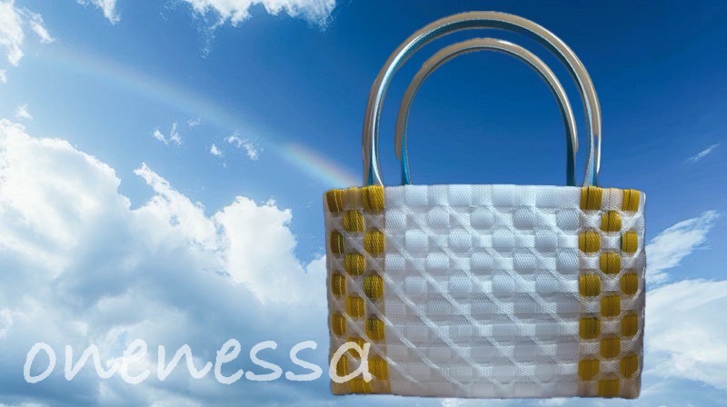 oneness_alpha's tweet photo. みなさん、こんにちは🌟
PPバックが完成しました👜
透明で作られた夏らしいバックとなっています☺️

＃ワンネス 　＃就労継続支援A型事業所 　＃ハンドメイド https://t.co/0S07ylOW7q