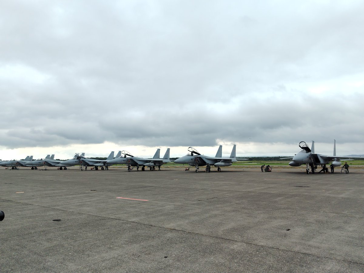 EPTULVIPXT3PsqF's tweet photo. #あなたの航空祭写真見せてください
スマホにはこれしかないや https://t.co/y8ryUmCBIx