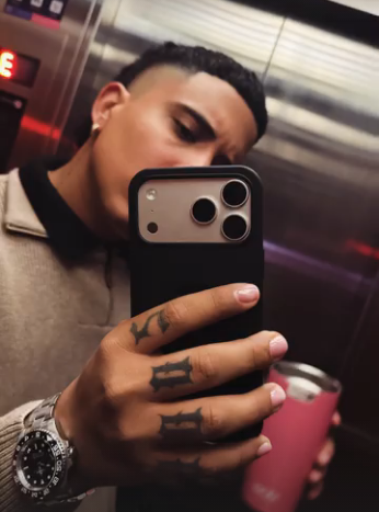 Moscxw🦇 tweet media