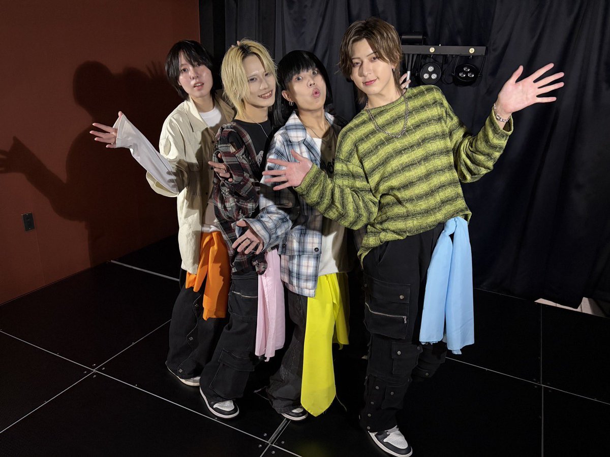 echoes_cube's tweet photo. ECHOES CUBE 定期公演《えこちゃれvol.9》

ご来場頂きありがとうございます🪄

次回のえこちゃれは6/25(木)です❕

チャレンジ内容は・・
さなくんがお手玉3個チャレンジ🤹‍♀️

お楽しみに！！！ https://t.co/KzjKKrXGUc