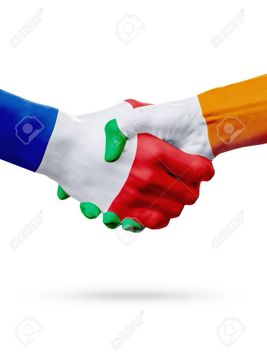 NapoLeon1226391's tweet photo. Si un mouvement citoyen et patriotique équivalent à celui qui gagne l'Irlande voyait le jour en France, seriez-vous prêt à le soutenir voire y participer ? https://t.co/2xUvEFJBt6