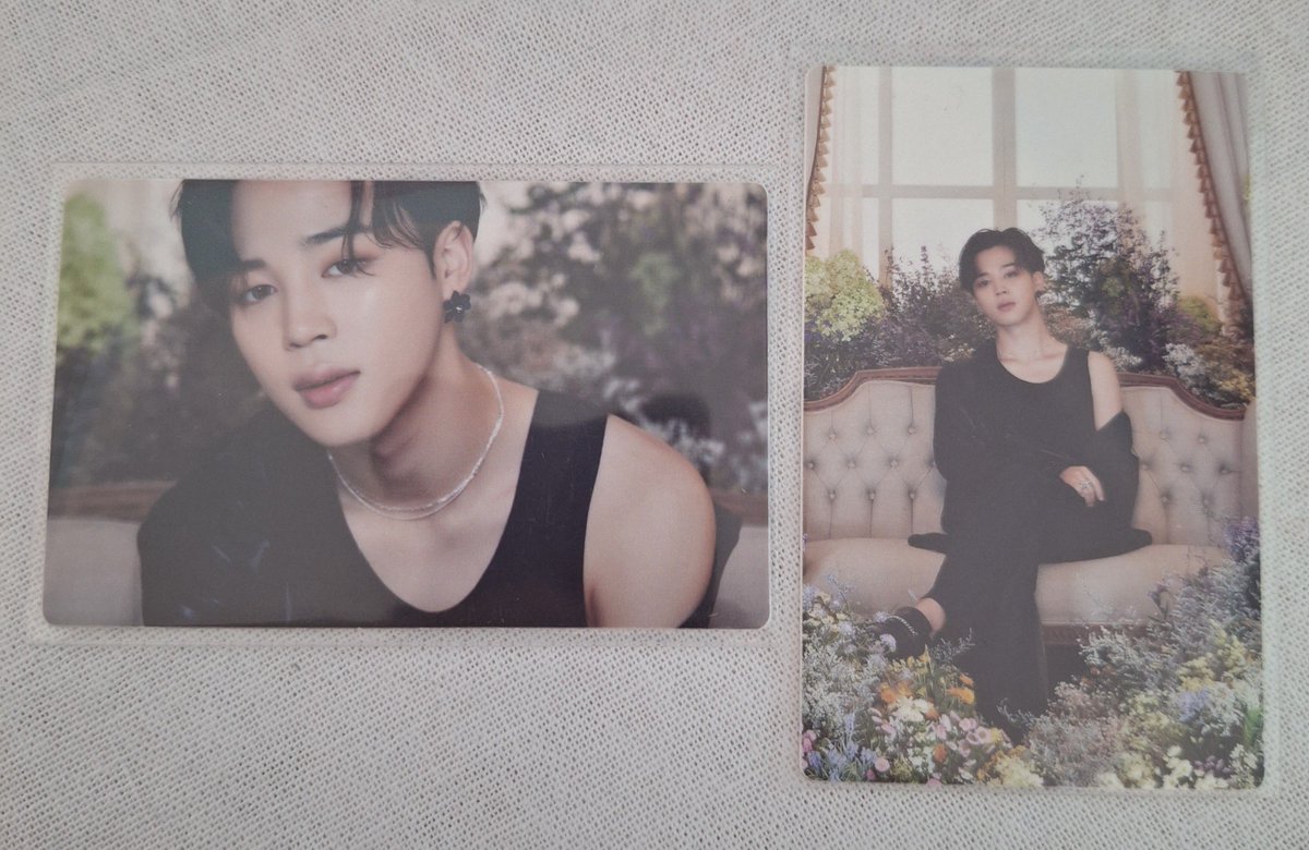 jikookoos's tweet photo. https://t.co/dIxPyVdqxE