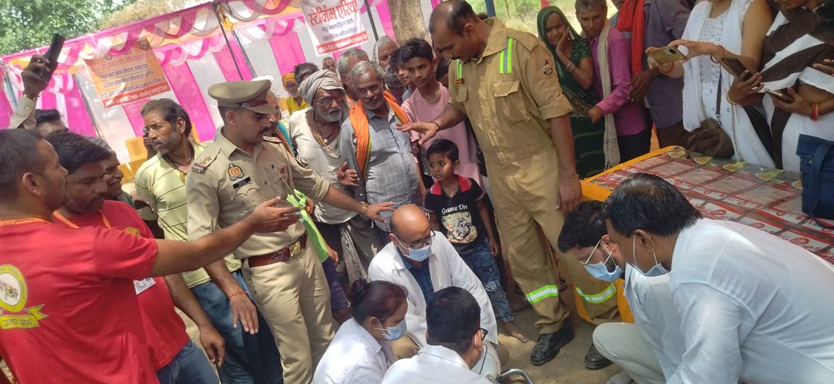 kanpurdehatfire's tweet photo. आज दिनांक 11.06.26 ग्राम हलिया थाना भोगनीपुर व ग्राम बैजामऊ बांगर तहo सिकंदरा  में बाढ़ आने पर ग्रामीणों को बाढ़ शरणालय तक ले जाने के संबंध में राज्य स्तरीय मॉक एक्सरसाइज 2026 मॉक आयोजन किया गया। Cfo महोदय के निर्देशन  में fsso माती व सिकन्दरा के द्वारा मय यूनिट के प्रतिभाग किया https://t.co/dok9vI9A1j
