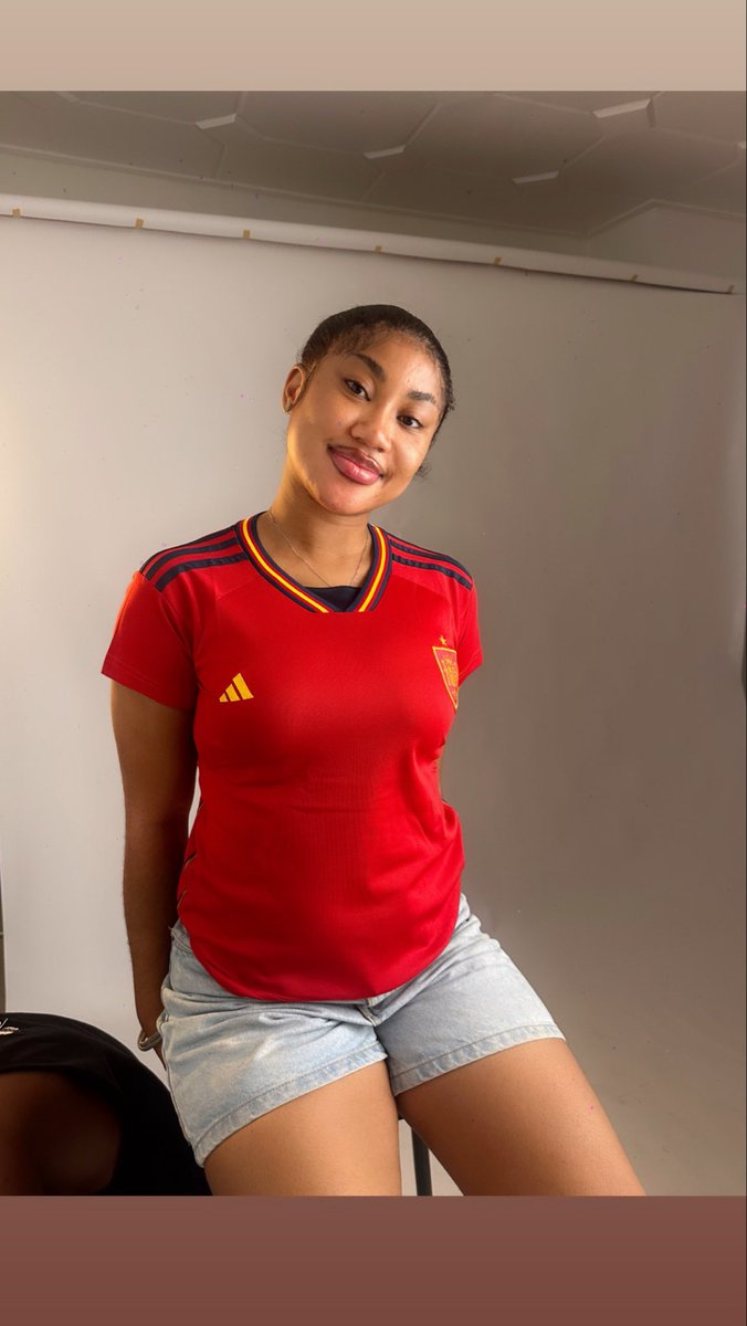 Sikapa_Juuu's tweet photo. FIFA World Cup Starts today  and i promise to hold Spain in high esteem 🇪🇸🇪🇸🇪🇸,while i cheer on Argentina 🇦🇷🌟🌟, Let’s Go✌️♥️ #FIFAWorldCup #España https://t.co/7aHfXMiKi1