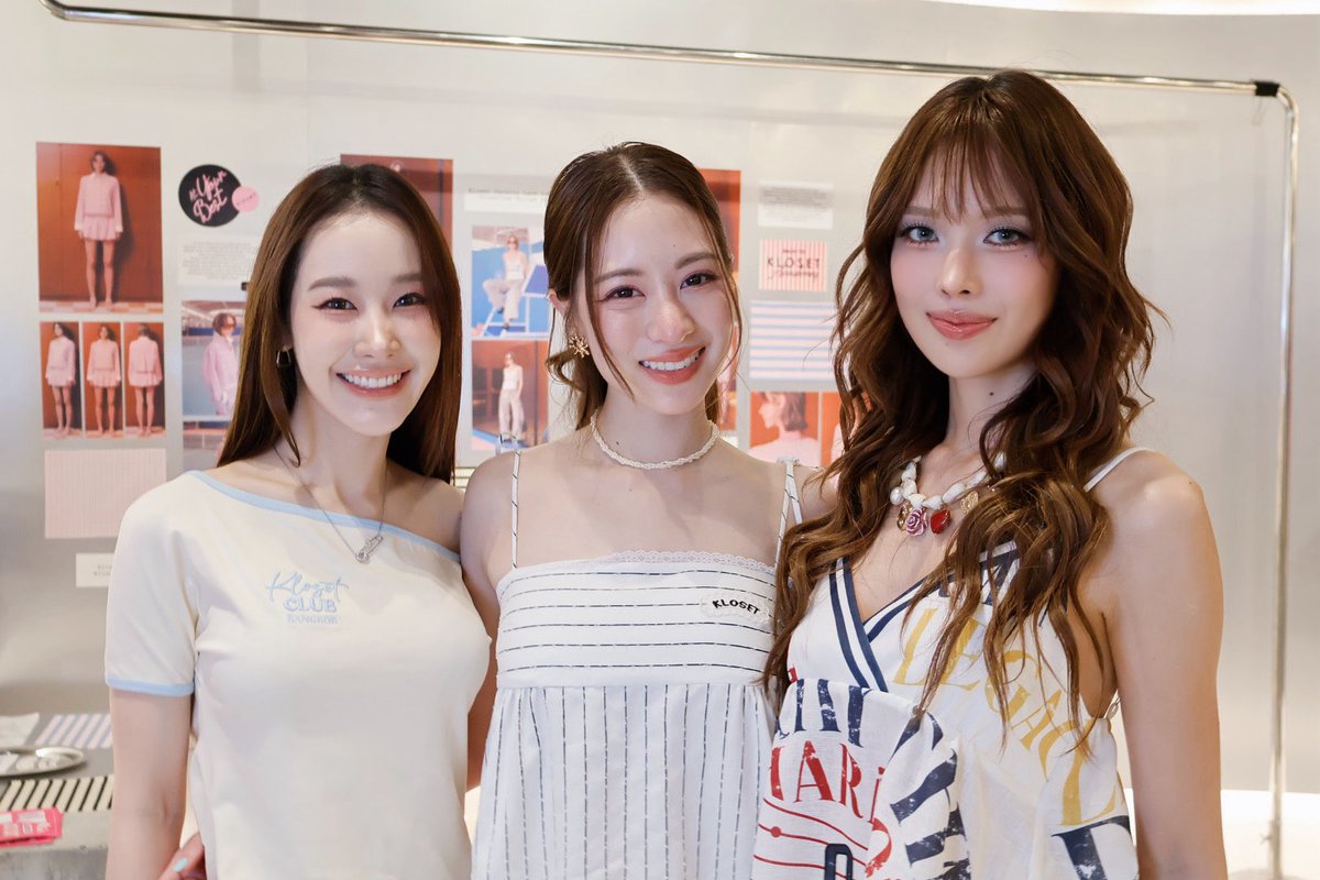 TheEarth4E's tweet photo. ขอขอบคุณทางแบรนด์ Kloset ที่เชิญ มิ้ม ปัณฑิตา ไปร่วมงานเปิดตัวคอลเลกชันใหม่ของทางแบรนด์นะคะ ✨🤍

รู้สึกยินดีและเป็นเกียรติอย่างมากที่ได้ร่วมสัมผัสความสวยงามและเอกลักษณ์ของคอลเลกชันในครั้งนี้ 🌷

ขอบคุณสำหรับการต้อนรับที่อบอุ่น และบรรยากาศที่เต็มไปด้วยความน่าประทับใจขอบคุณแฟนคลับทุกคนที่มาหาน้องมิ้มด้วยนะคะแล้วพบกันในงานต่อๆไปน้าแอมมิเรย์

MIM PANTHITA X KLOSET
#KlosetAcademyCheerSquadxMim