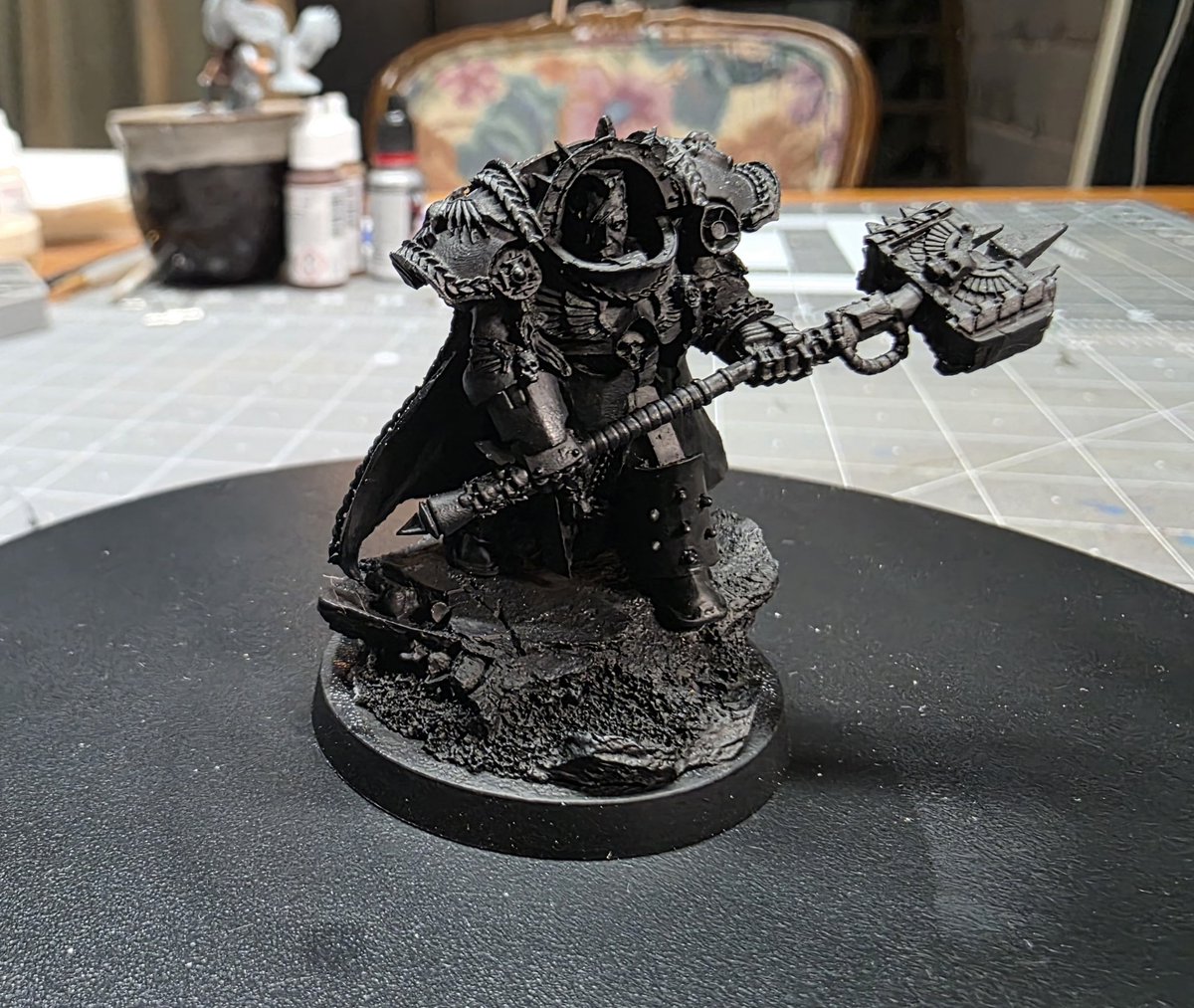 joshthomas45's tweet photo. GM Everyone! Next project is on deck! This time its will be Gabriel Angelos of the Blood Ravens. Have a blessed Thursday and show me what your working on this week.
#40k
#Warhammer https://t.co/YqhbHj8ykI