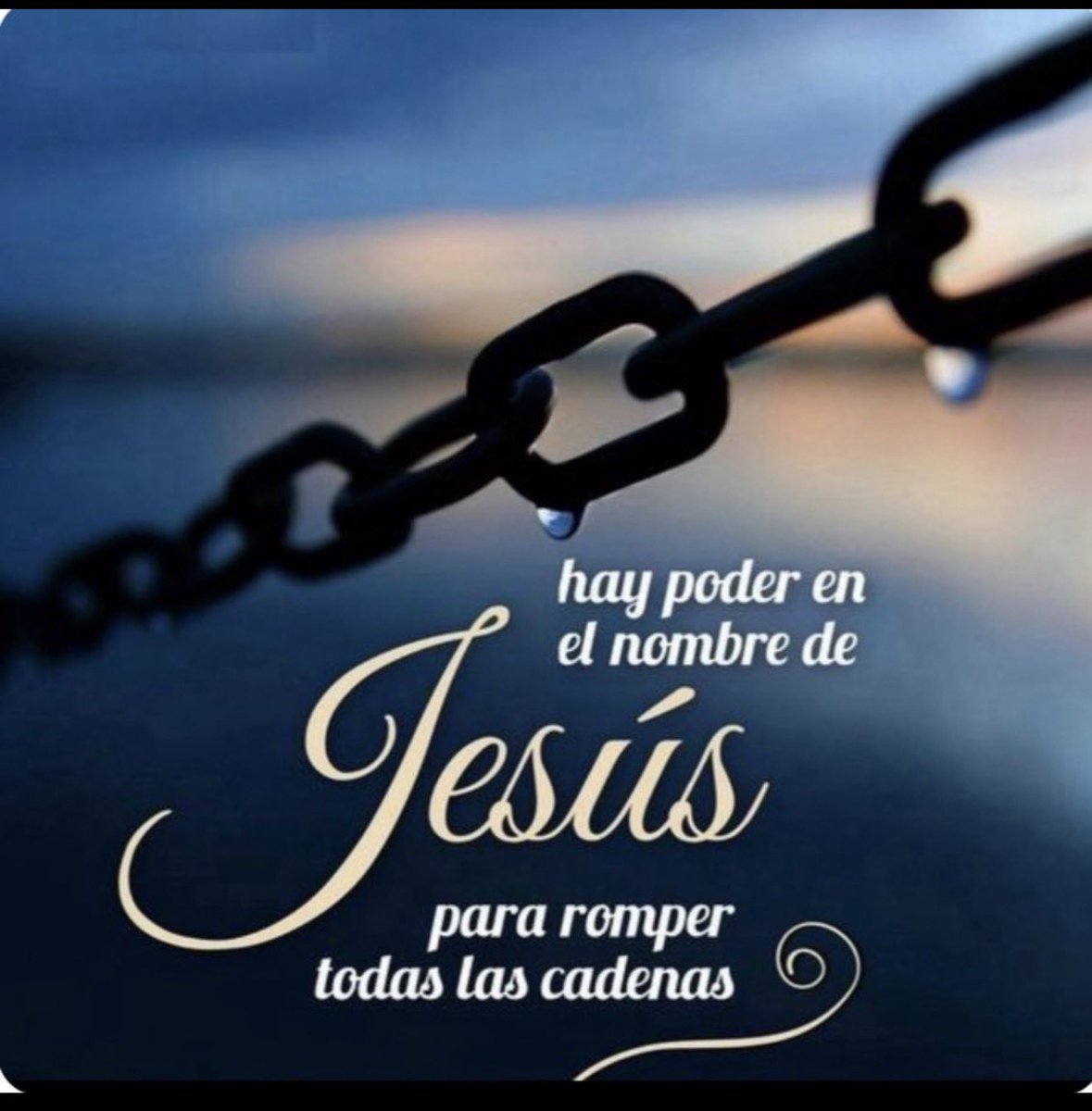 oscarrodril01's tweet photo. —Escrito Esta—

Desde que comenzaste a 
orar, para recibir 
entendimiento

Y te humillaste delante de 
Dios, tus súplicas fueron 
oídas en el cielo!🙏

Daniel :10 12-14 https://t.co/LBga76cJwY