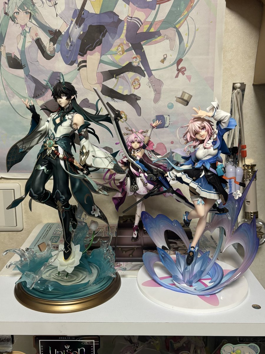 dratra1013's tweet photo. #崩壊スターレイル 
新しく三月なのかさん追加で〜す。
ショーケースも買わんと入りきらんのよ... https://t.co/0WliHpXGW4