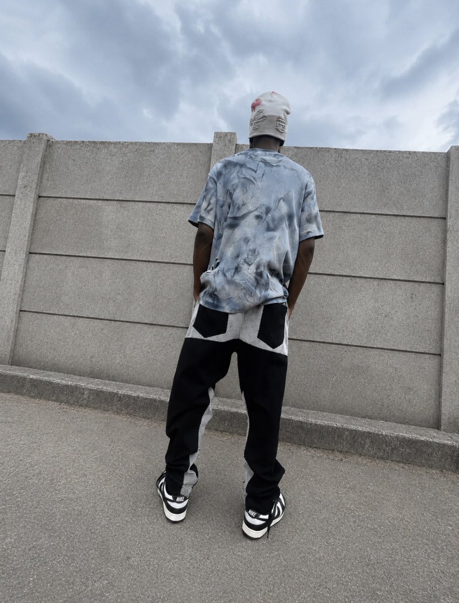 SharkRepublik's tweet photo. Distressed acid wash. 
Full outfit available for order

#fashion #streetwear https://t.co/x9pWIxCsCg
