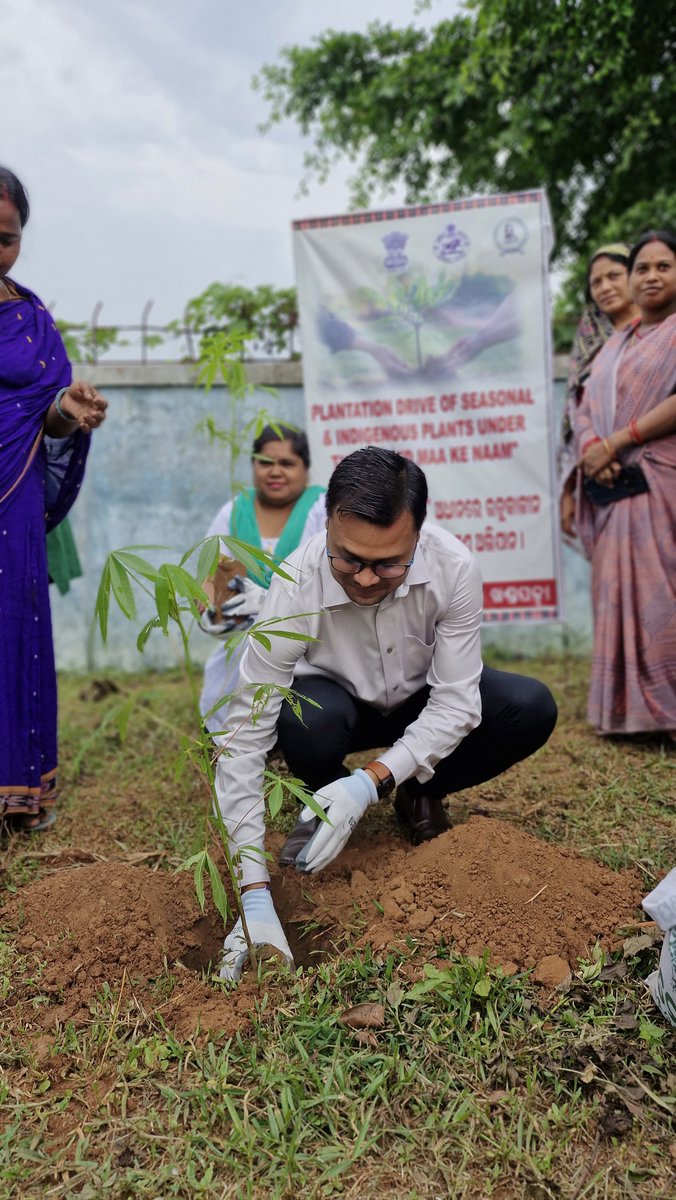 nackpg89's tweet photo. As part of the world Environment day week long  celebration an Exposure visit was organized for elected representatives and NAC Staff  to MCC,MRF,FSTP and Plantation drive has been conducted at FSTP of NAC khandapada https://t.co/kEPWrWfPow