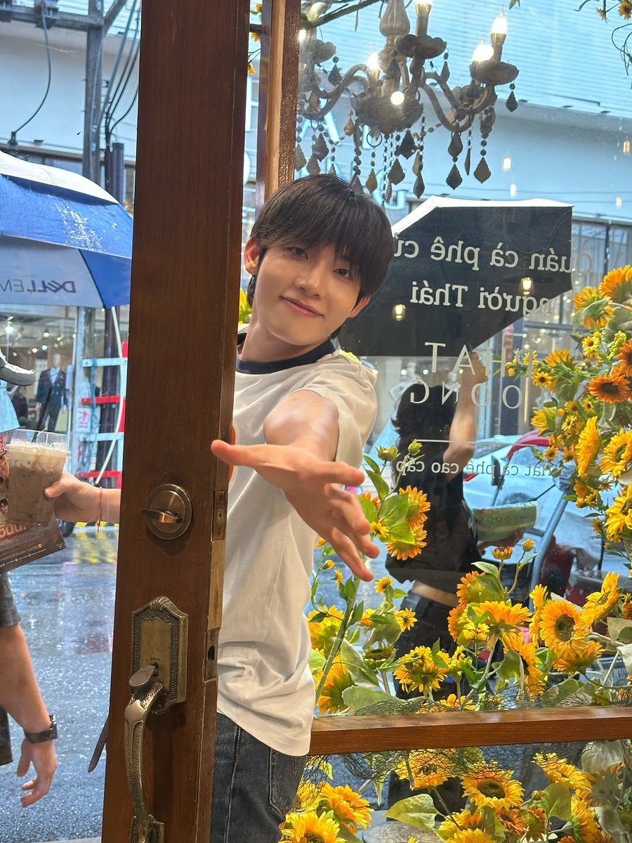 minnicherii's tweet photo. น่ารักขนาดนี้ได้ไงน้อ😭✨

#MINthanakrit #DICE_SONRAY https://t.co/0MIXcZRzRZ