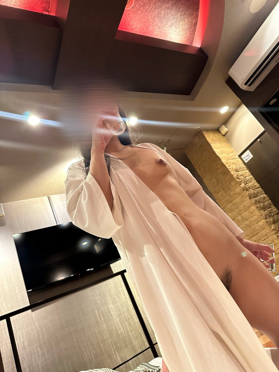 abc_6969's tweet photo. ホテル密会人妻 https://t.co/nxlclKDljL