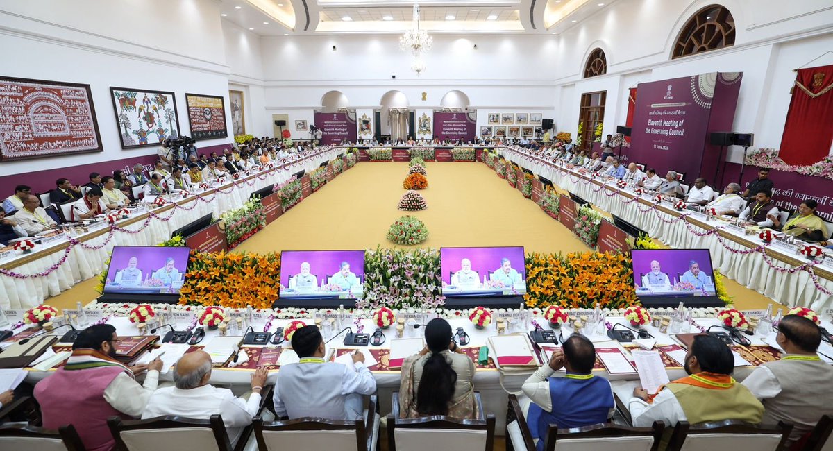 PRupala's tweet photo. Prime Minister Shri @narendramodi ji chaired the 11th Governing Council Meeting of NITI Aayog.

With the Centre and States working together as partners in development, India is accelerating towards the shared vision of a #ViksitBharat under PM Modi.

Glimpses. https://t.co/ZbkXLuTnAN